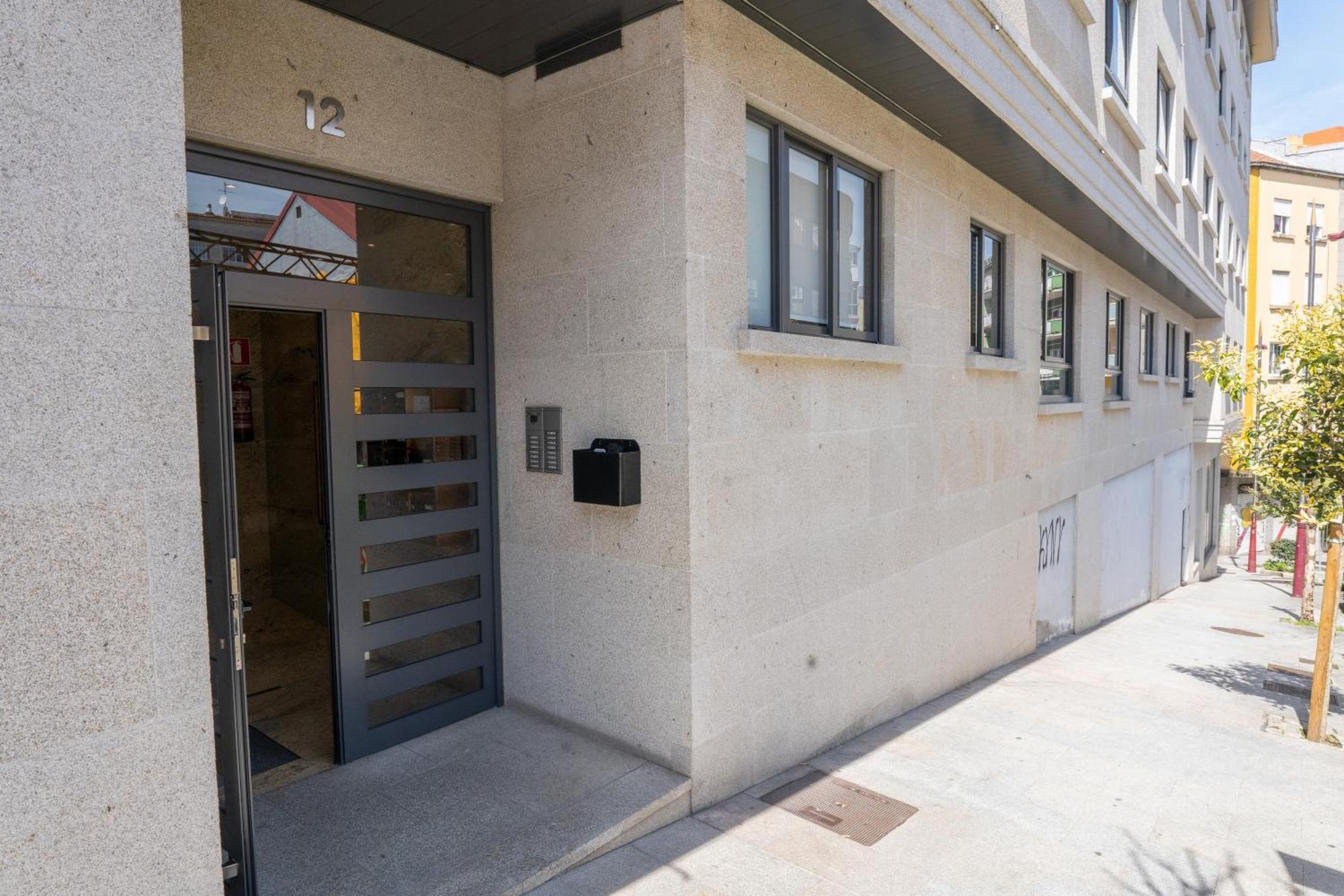 Vigo Centro Exterior foto
